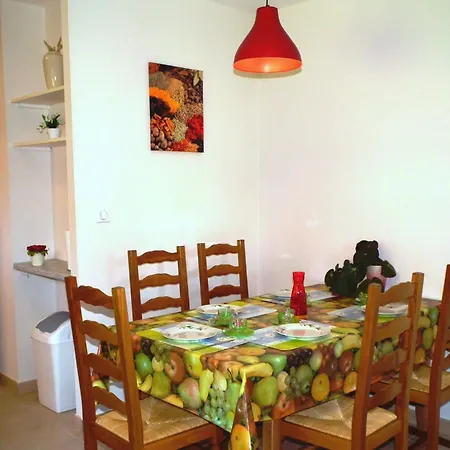 Domaene Mit Jacuzzi By Interhome *