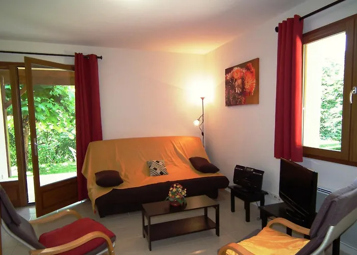 Feriehus Domaene Mit Jacuzzi By Interhome Gavaudun