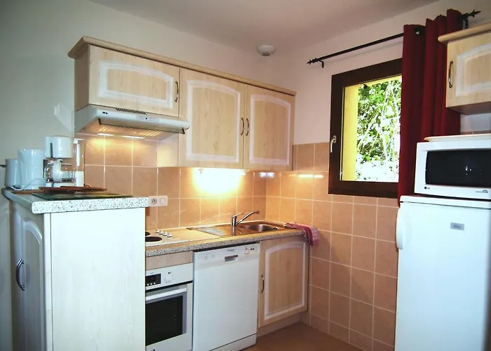 Feriehus Domaene Mit Jacuzzi By Interhome *