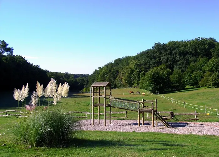 Domaene Mit Jacuzzi By Interhome Gavaudun