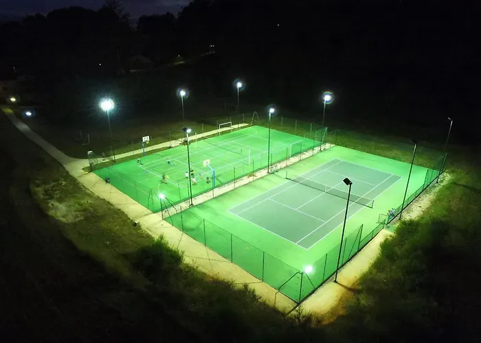 Domaene Mit Jacuzzi By Interhome *