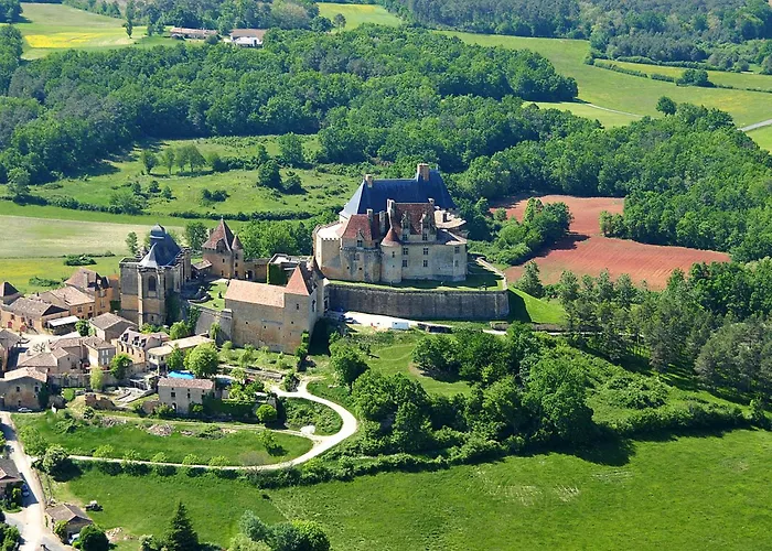 Domaene Mit Jacuzzi By Interhome 別荘 Gavaudun